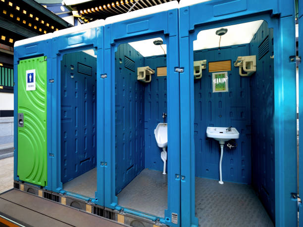 Best Porta potty delivery and setup  in Port Washington, WI